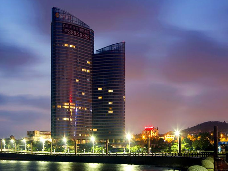 青岛万丽海景酒店